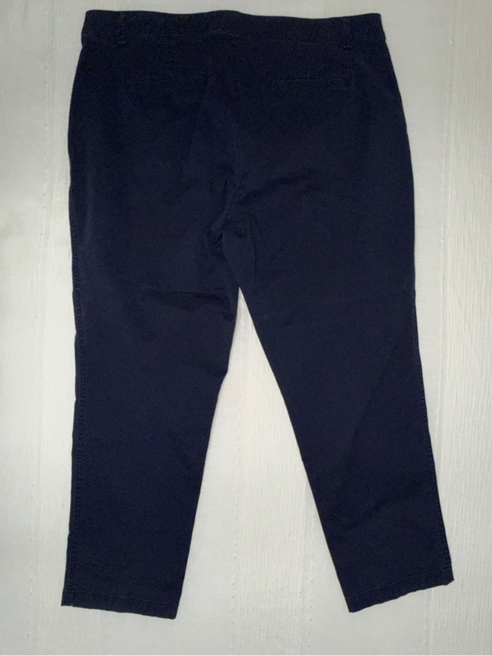 Gap Women's Navy Blue Boyfriend Khaki’s Size 16 - Picture 8 of 9